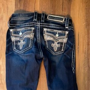 Rock Revival Mid-Rise Skinny Jeans-excellent shape